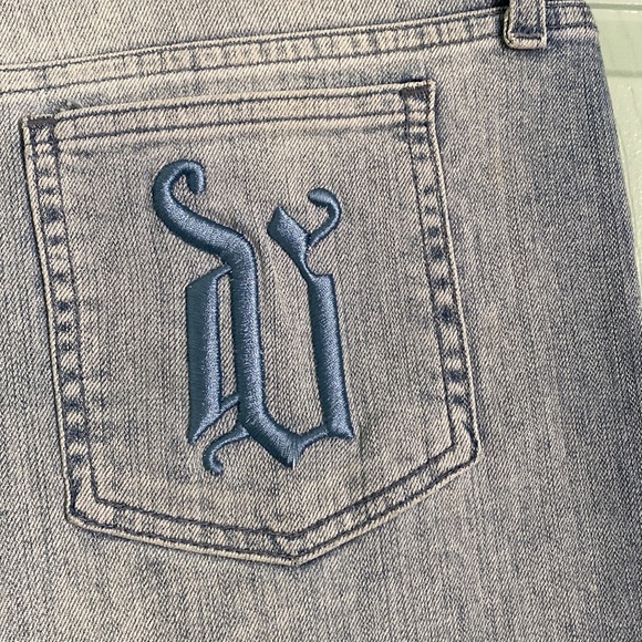 VERSACE early 2000s ultra low rise extra long light wash jeans with mini flare - Picture 8 of 16